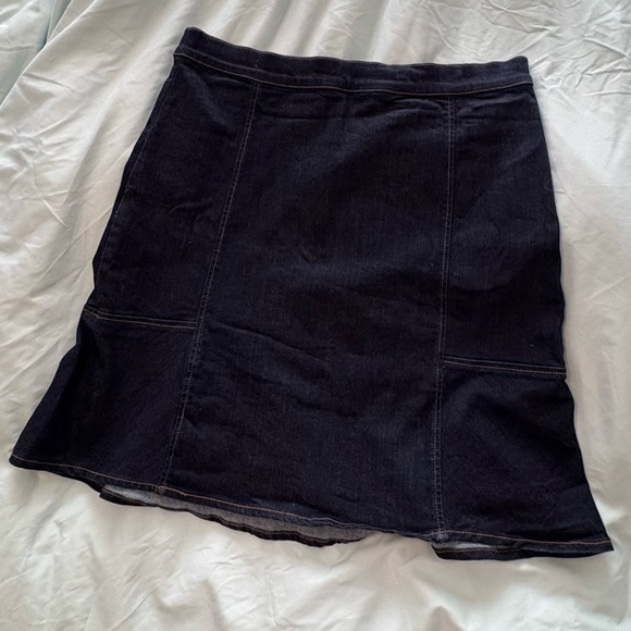 Ann Klein denim skirt-like new!!!! Size 14! - Picture 2 of 6